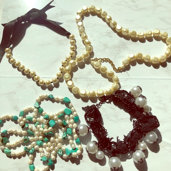 So good I had to share! Check out all the items I'm loving on <a href="/Poshmarkapp/">Poshmark</a> #poshmark #fashion #style #shopmycloset #athleta #zara: posh.mk/NjenM68rvBb