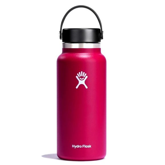 brookewick's tweet photo. So good I had to share! Check out all the items I'm loving on @Poshmarkapp from @Michelle_NKOTB #poshmark #fashion #style #shopmycloset #hydroflask #pinkvictoriassecret: https://t.co/djJAAV5bgb https://t.co/PLWhPhqvjf