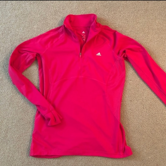 NadiaFilipowich's tweet photo. So good I had to share! Check out all the items I'm loving on @Poshmarkapp from @CanadaPoshmark @Magali66898842 #poshmark #fashion #style #shopmycloset #bmw #adidas #halebob: https://t.co/ovf8fcZM6V https://t.co/D3VjBadve8
