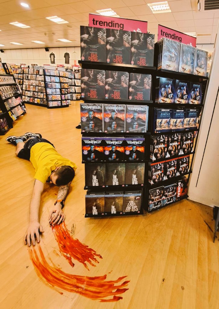 Our new release is looking "bloody" good! 

#EvilDeadRise
#Renfield
#TheLastofUs

Are out TODAY, so come and fill your evening with gore, fun, and plenty of scares. 

Disclaimer: No members of staff were hurt during the making of this post... How do I get rid of fake blood?
