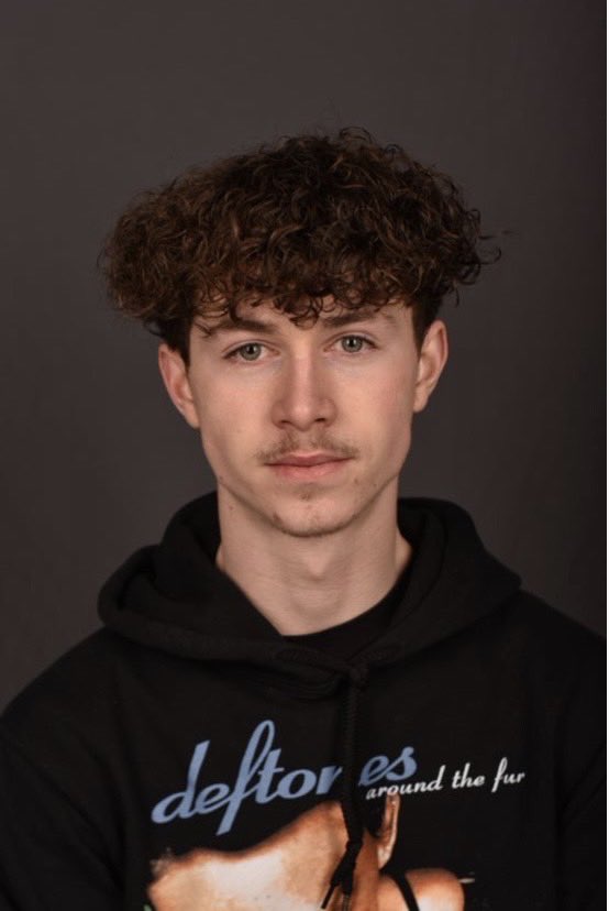 We hope our Lewis has a great day filming today! 🎥 

First tape with us and his first professional credit - great work LewisJon 🙌🏼

#acting #act #television #screen #audition #selftape #filming
