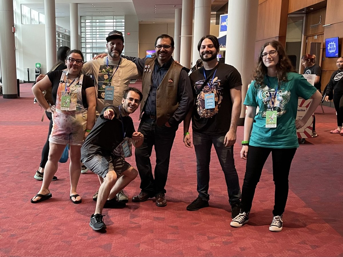 MrHinkleDraws's tweet photo. Another event in the books! 💪🏻 Thanks to everyone who stopped by for a chat or to pick up some of my artwork at #SpringfieldComicCon in #Springfield, MA! Welcome to any & all new followers, so glad to have you!! #MrHinkleDraws #Art #ArtistAlley https://t.co/9xLpqK6Lod