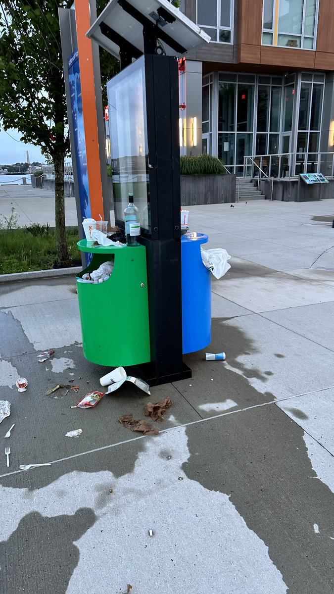 niltonsoarez's tweet photo. '@Massport there is trash overflowing everywhere in the East Boston Harborwalk 07/17/23. https://t.co/CtmKN9OOcU