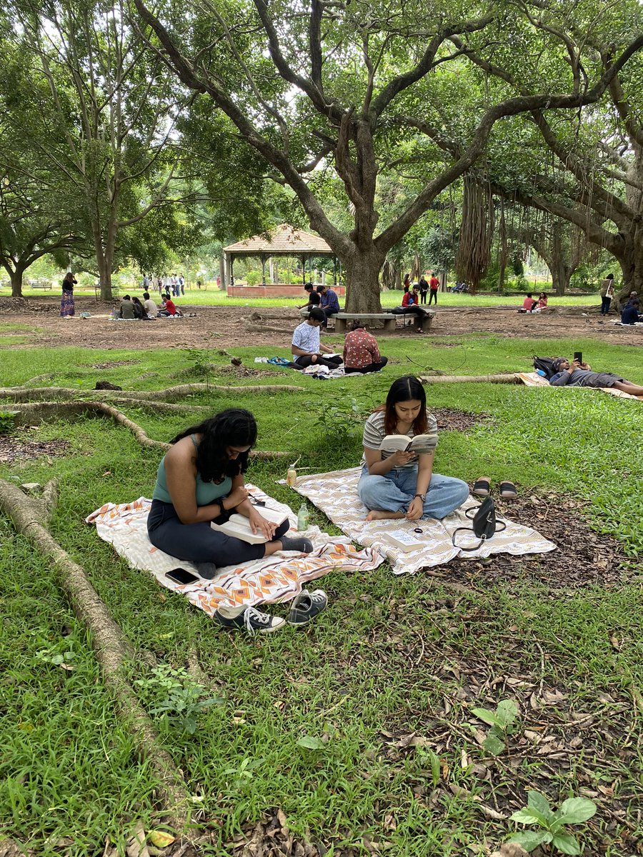 Lalbagh Reads tweet media