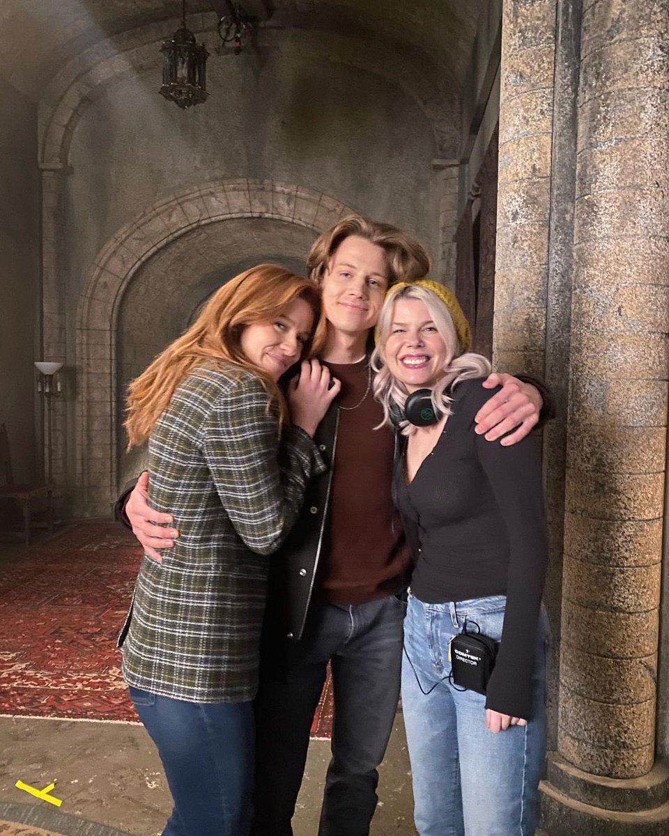 ididitsmyfault's tweet image. like that’s my family 🥹😭🥰