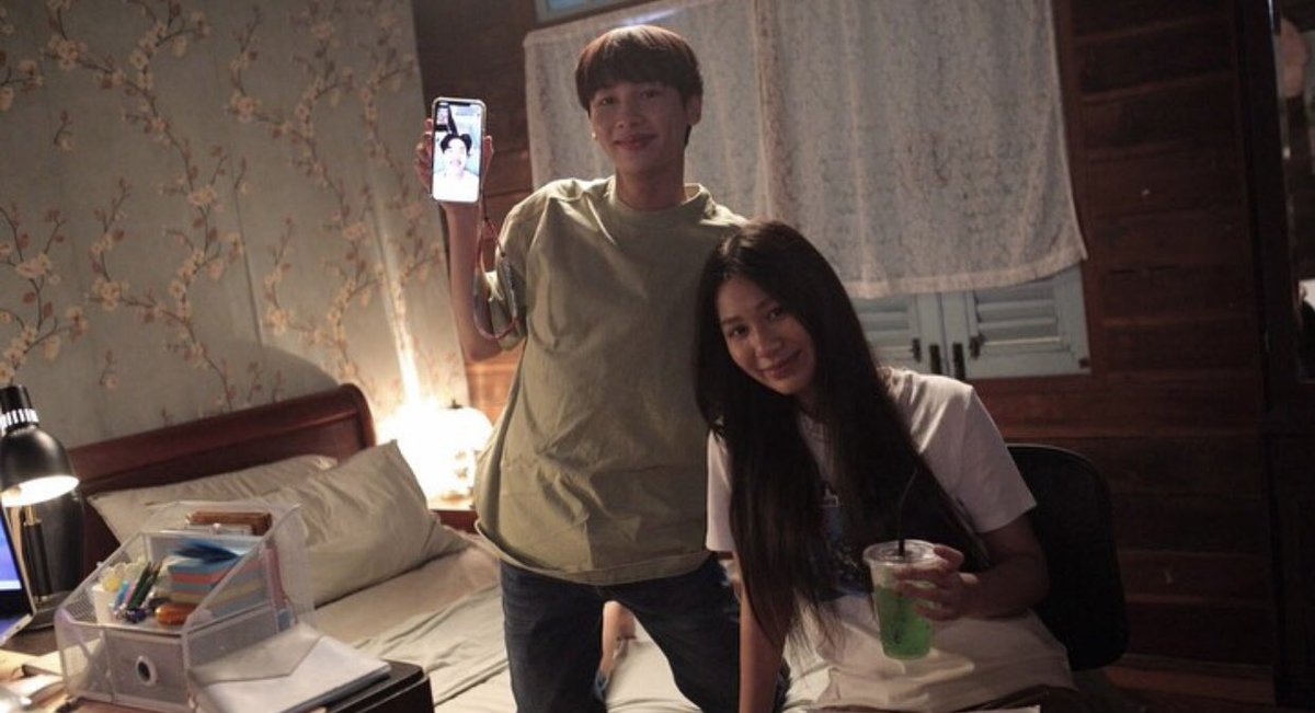 y_yawaree's tweet photo. มาฝากความน่ารักของคุณหมอกับกุ๊กงับ  เเต่น้องสาวกุ๊กน่ารักง่าาา~ 😍#ออฟกัน #กันอรรถพันธ์ #ออฟจุมพล #CookingCrushSeries https://t.co/YXiM2IxiEm