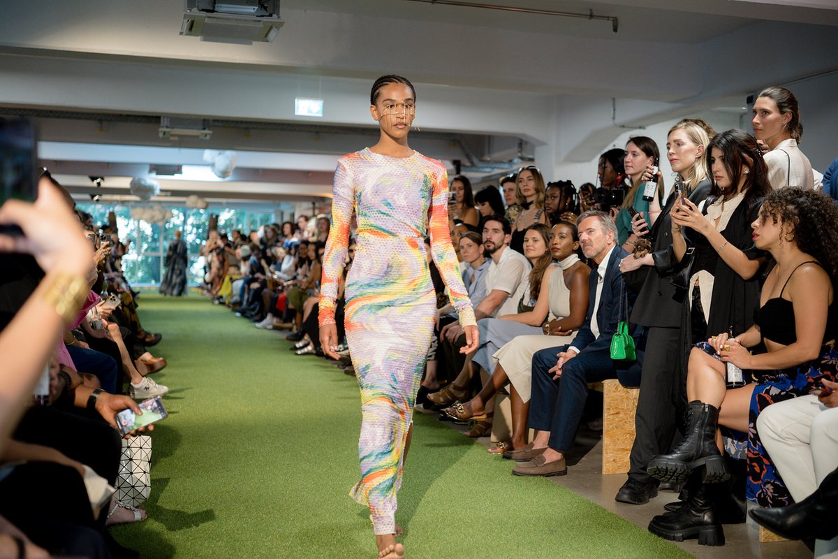 eBay Deutschland tweet media