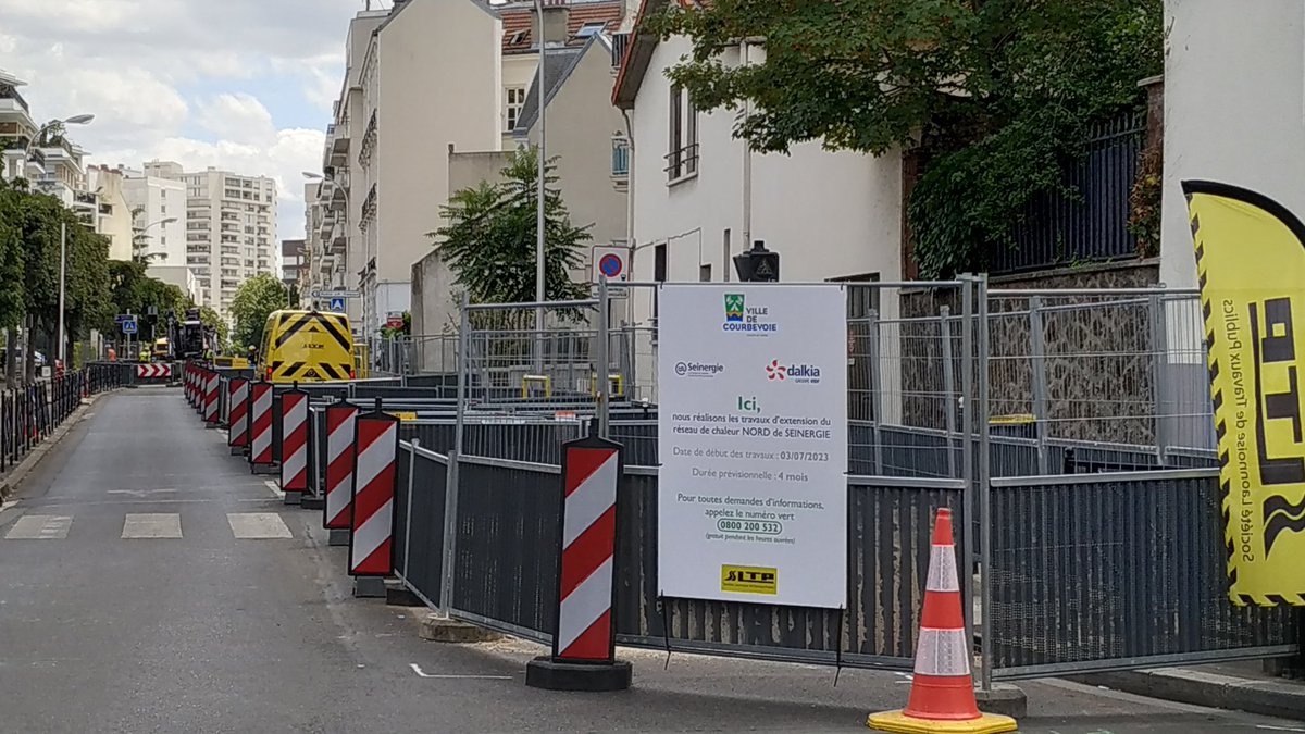 jean_casa's tweet image. #Dalkia #Seinergie et #SLTP travaillent pour moi (pas que 😅) rue JP Timbaud à #Courbevoie, merci à eux, à @VilleCourbevoie et en particulier à @mplimoge pour la concrétisation de ce projet d'énergie vertueuse et renouvelable
