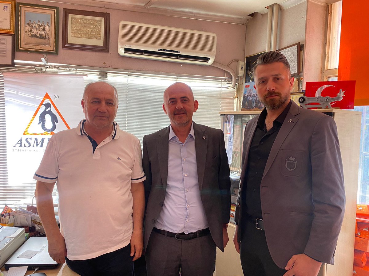 MHPOsmangazi16's tweet photo. Milliyetçi Hareket Partisi Osmangazi İlçe Teşkılatı Olarak İlçe Başkanımız Sn.Niyazi Çakır’ın katılımlarıyla Geçmiş dönem Osmangazi İlçe Başkanlarımızdan Sn.Ali Gelişmek’i ziyaretimiz . @niyazicakir16 https://t.co/sjaqQK5hAG