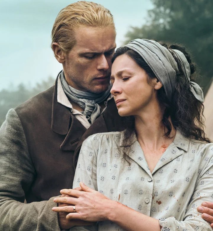 shesanoutlander's tweet photo. Happy Monday friends! A little surprise bonus episode for you. Stacy checks in on s7 so far, &amp; then discusses the WGA and SAG-AFTRA strikes happening right now, and what they mean. 
Available on all podcasting platforms now!
#Outlander #CaitrionaBalfe #SamHeughan #WGA #sagaftra https://t.co/2KUl1C1ZXo