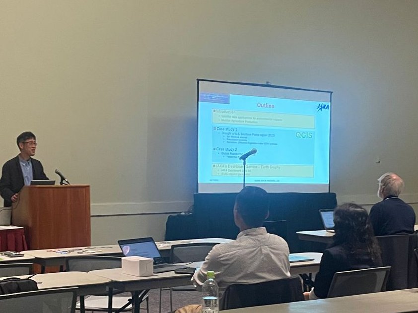 EO_OPEN_SCIENCE's tweet image. .@esa_eo, @NASAEarth, and @JAXA_en held a tutorial at @igarss dedicated to geo-storytelling using satellite data, with an easy to use, open and free platform! #eodash
🔗2023.ieeeigarss.org/tutorials.php#…

🌍eodashboard.org: explore and go deeper with the available #python Notebooks