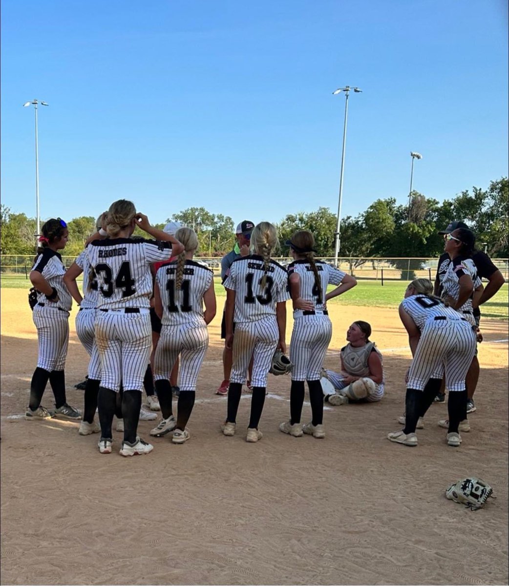 Buzz 14u Gold (@buzzpremier09) on Twitter photo Ended our summer season with a Top 4 finish <a href="/triplecrownspts/">Triple Crown Sports</a> Southwest Summer Nationals 🥎 Girls battled back through the losers bracket to earn a spot to play on Sunday!
Proud of the growth & determination the girls had this summer 💪🏼 #buzzwin <a href="/BuzzCentex/">Buzz Fastpitch</a> <a href="/Leah_Guest_/">Leah Guest</a> Ended our summer season with a Top 4 finish <a href="/triplecrownspts/">Triple Crown Sports</a> Southwest Summer Nationals 🥎 Girls battled back through the losers bracket to earn a spot to play on Sunday!
Proud of the growth & determination the girls had this summer 💪🏼 #buzzwin <a href="/BuzzCentex/">Buzz Fastpitch</a> <a href="/Leah_Guest_/">Leah Guest</a>