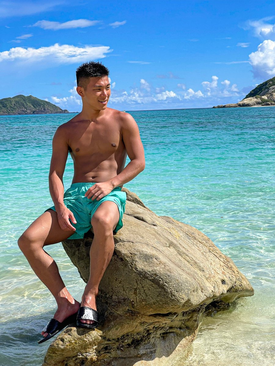 go_to_u_shi_n's tweet image. 今日で23歳になりました🤞🏾
今年は海の日誕生日ということで、たくさん海に入りたいと思います🏄🏽‍♂️🔥
沢山笑える年にしたいなぁぁぁｯｯ👅