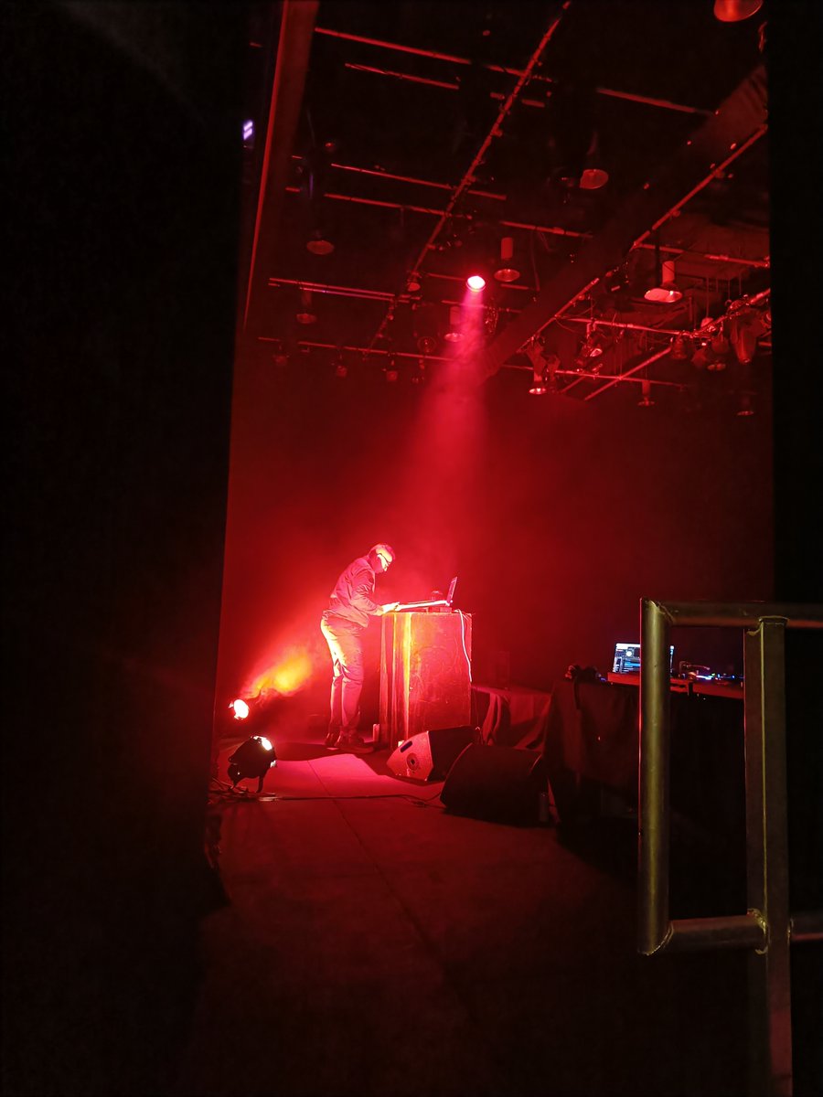 nonclassical tweet media