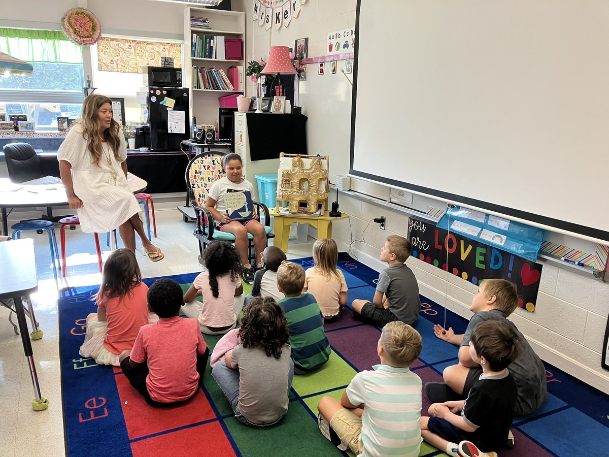 April Insley (@msinsley) on Twitter photo This 3rd grader at Summer Academy spent her turtle tickets on the by opportunity to read to a younger class! She’s reading a <a href="/MoWillems/">Mo Willems</a> Pigeon book to @StoryKerr ‘s Kindergarten learners. More #LearninginParadise in <a href="/YCSD/">York County School Division</a> with <a href="/KingofReading31/">Meagan King</a> This 3rd grader at Summer Academy spent her turtle tickets on the by opportunity to read to a younger class! She’s reading a <a href="/MoWillems/">Mo Willems</a> Pigeon book to @StoryKerr ‘s Kindergarten learners. More #LearninginParadise in <a href="/YCSD/">York County School Division</a> with <a href="/KingofReading31/">Meagan King</a>