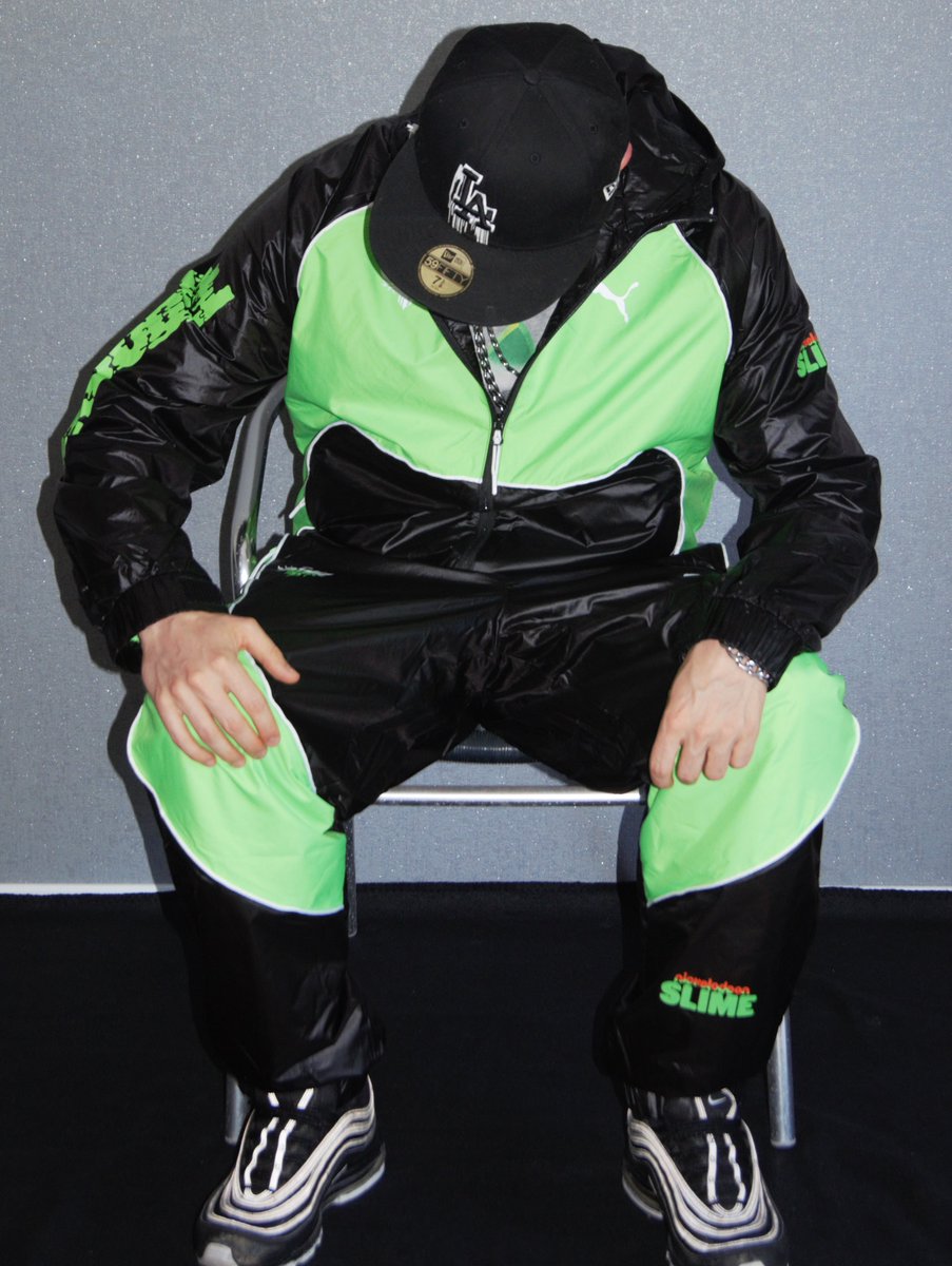 SaggingBoy's tweet photo. PUMA X Nickelodeon Tracksuit!
I'm ready for slime!!!😈😈😈 https://t.co/d6e1HWr3EY