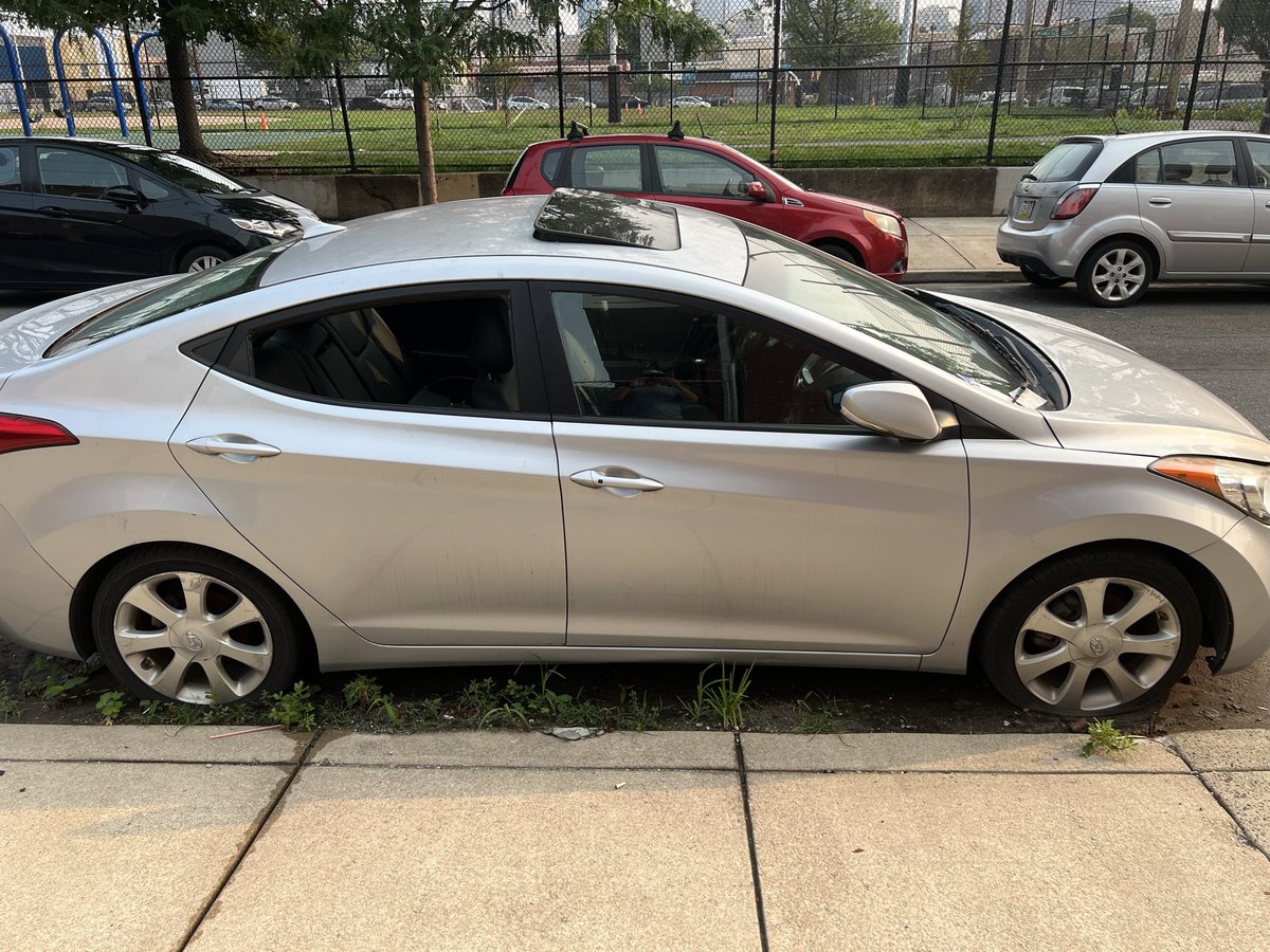 coreya00's tweet photo. @CouncilmemberKJ Are you able to do anything about a car that has been abandoned at the corner of 18th &amp; Ellsworth for over 2 years? @philly311 has been unresponsive. @PhilaParking keeps ticketing it. https://t.co/JinmIPrMfx