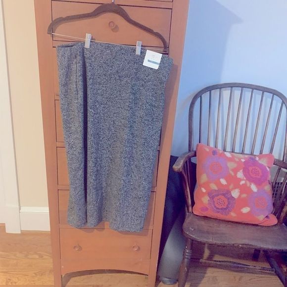 So good I had to share! Check out all the items I'm loving on <a href="/Poshmarkapp/">Poshmark</a> from @linda89027540 #poshmark #fashion #style #shopmycloset #oldnavy: posh.mk/yDGmMuowvBb