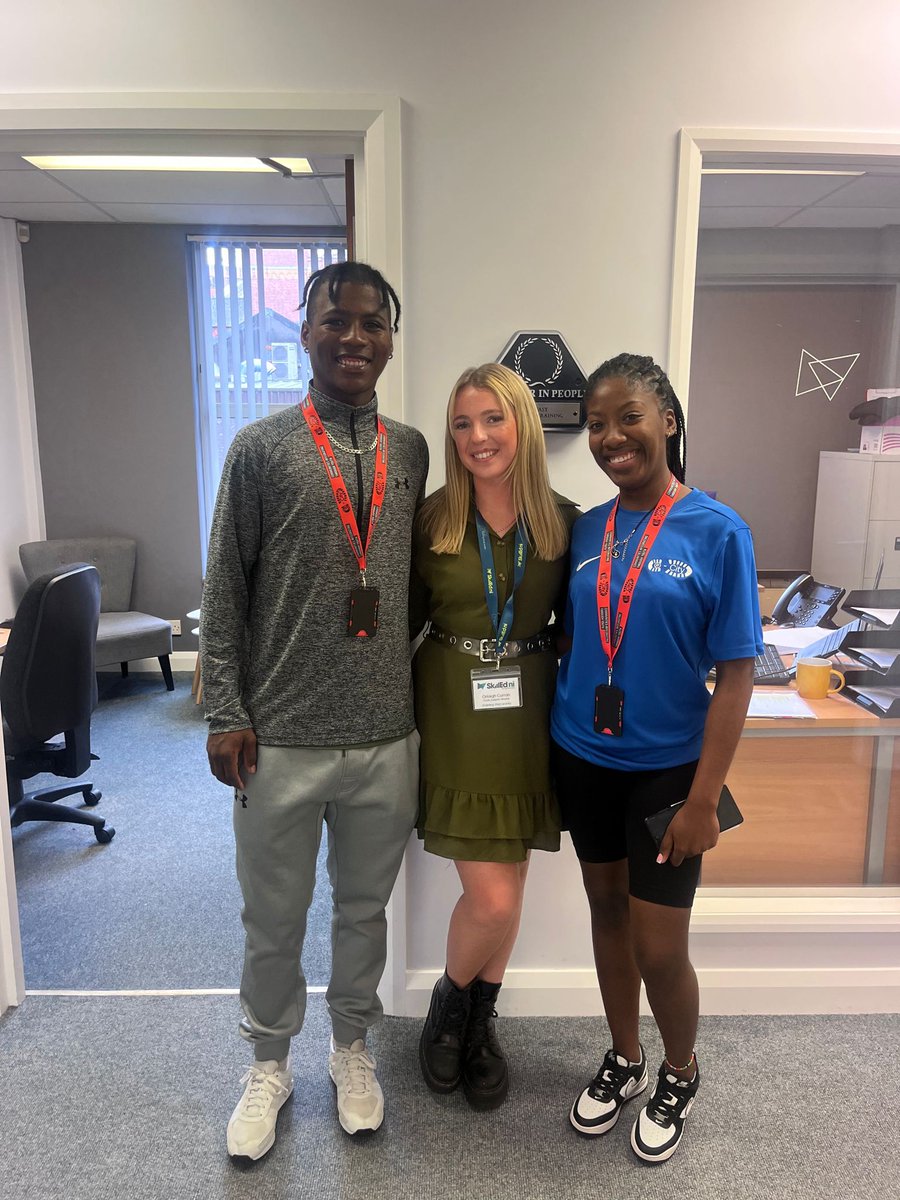 skilledni's tweet photo. Today we had 2 friends from Blanco, South Africa come in and spend some time with our students. The students got to gain an insight into how Bradley and Sharleo live back home in SA &amp; the differences in daily life, education, and culture🇿🇦 thank you for meeting with us!❤️ https://t.co/wpTXeBJ7Kz