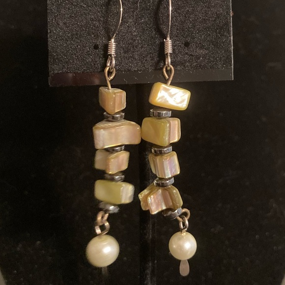 So good I had to share! Check out all the items I'm loving on <a href="/Poshmarkapp/">Poshmark</a> #poshmark #fashion #style #shopmycloset #alexandani: posh.mk/cSseoJrwvBb