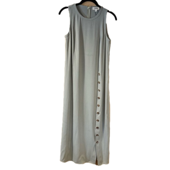 So good I had to share! Check out all the items I'm loving on <a href="/Poshmarkapp/">Poshmark</a> from <a href="/angelica2959/">Angel Ogline</a> #poshmark #fashion #style #shopmycloset #lularoe #vincecamuto #lagence: posh.mk/3QGTLrswvBb