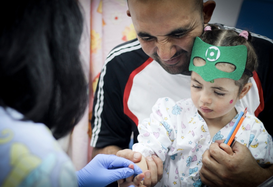 SaveChildsHeart's tweet photo. Did you know that over half the children we treat are from the Palestinian Authority &amp; Gaza? Learn how Save a Child’s Heart helped a Palestinian girl from Ezreih. https://t.co/OtSsCIcvNY #SaveaChildsHeart https://t.co/atT1V4XKaS