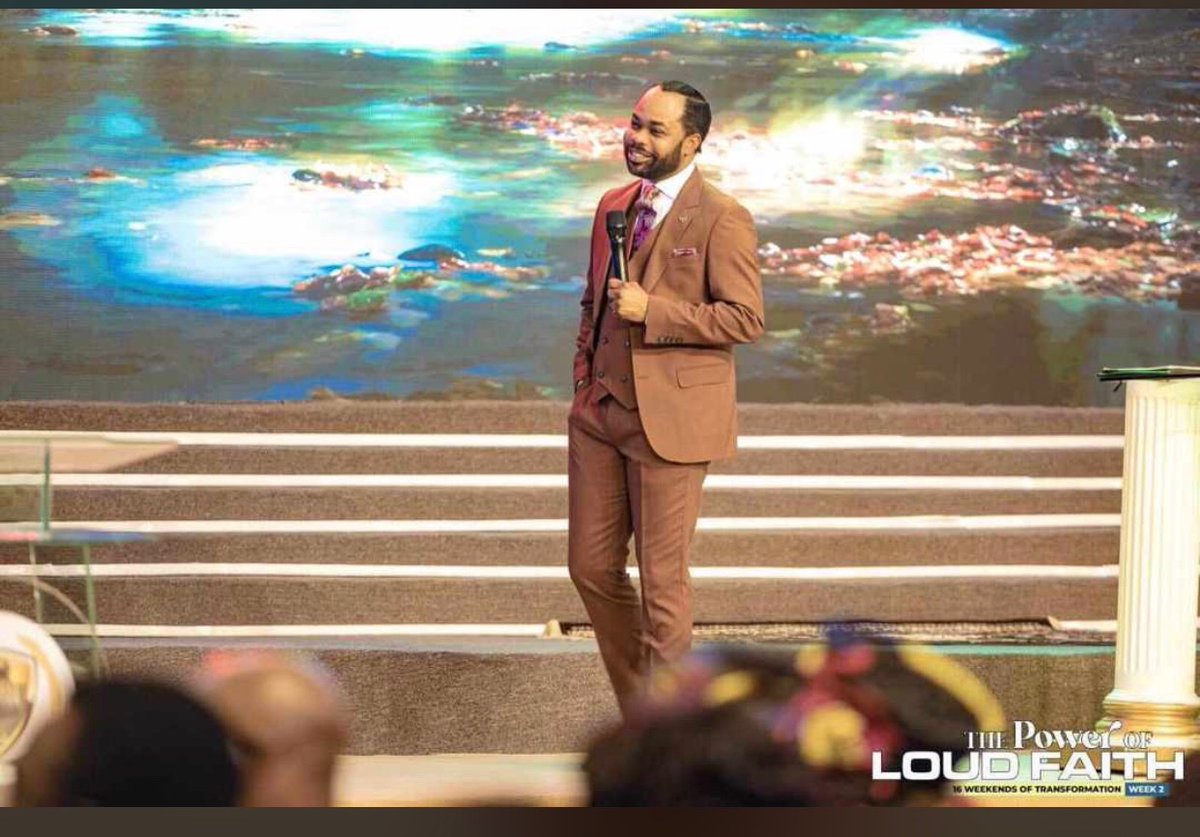 macoye369's tweet image. 6️⃣ Embrace the royal power of decree through loudness! 👑💬 (Daniel 3:4)

7️⃣ Witness miracles unleashed with the power of loudness! 🌟✨ (John 11:43)

Let’s explore the power of LOUD FAITH together! 🙏🔊 #FaithUnleashed #LoudnessInFaith #MiraclesAwait