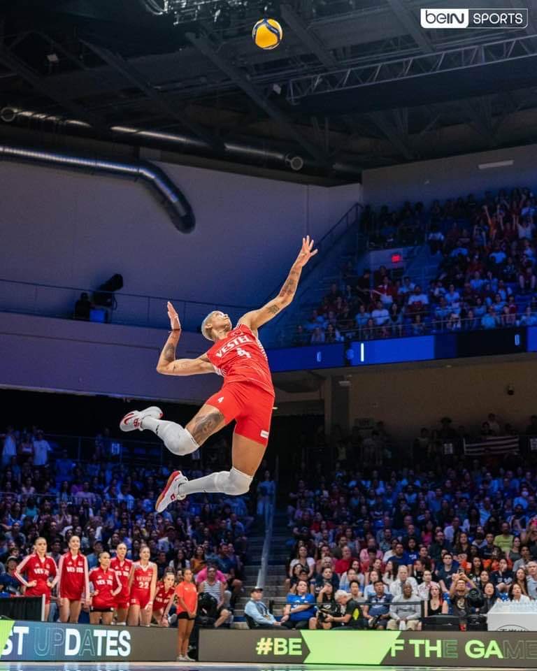 Bu fotoğrafı duvarınıza asın. Kız çocuklarına ilham olur.