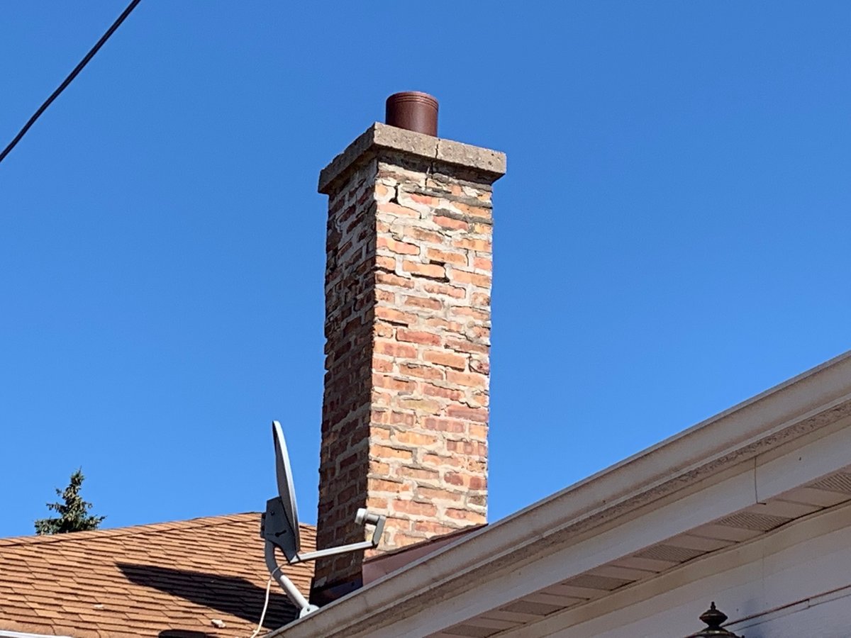 Based on stats, around 61 fires caused by the deteriorating condition of chimneys occur every day in the US. Deteriorating chimneys can also collapse on your roof, injure a pedestrian passing underneath, and prevent exhaust gasses from venting properly - https://t.co/IKe6W5d0gr https://t.co/shMjc86zD0