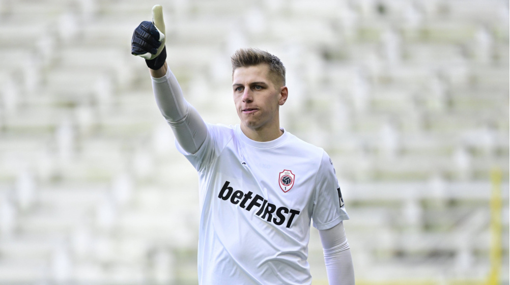 sachatavolieri's tweet photo. 🌲🔴 Jean #Butez of Royal #Antwerp FC's part of the shortlist at Nottingham Forest! The French Goalkeeper - who was a concrete target for Burnley FC earlier this window - has been put on the transfer market by his current club who wish to sell it to be able to reinvest that money on targets this summer.
🧤Player keen on the move. #mercato #JPL #RAFC #NFFC