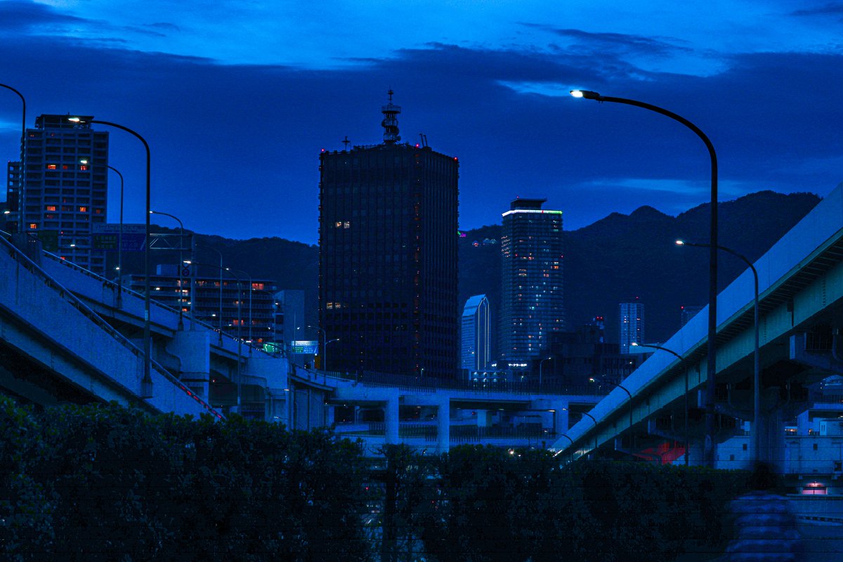 nelt_12's tweet photo. Lonely city https://t.co/L8hI1ZrmMw