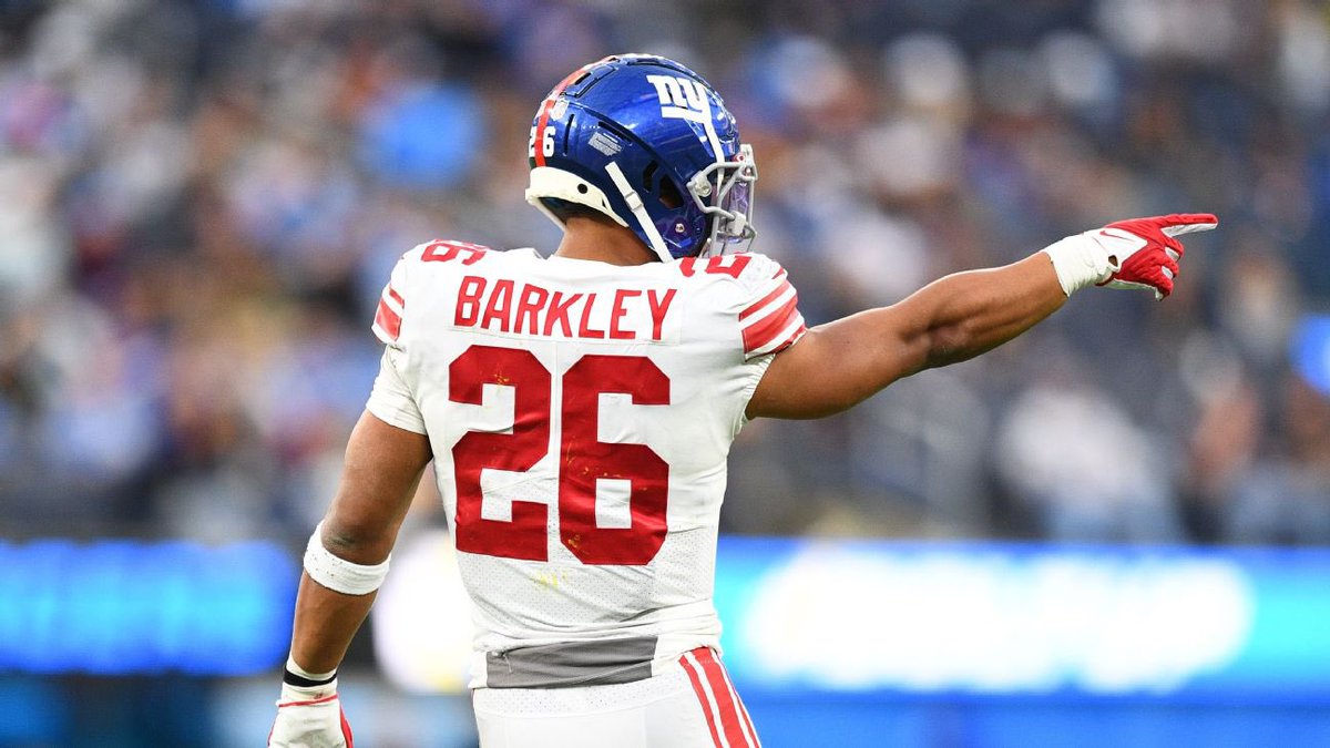NikkiNic9384's tweet photo. #NYGiants  are on the clock! ⏰ https://t.co/SkP9BF75pq