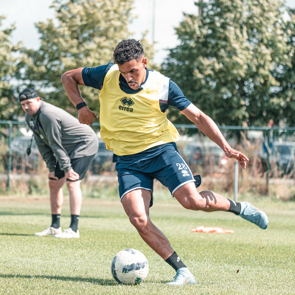 kbeerschotva's tweet photo. Pittige eerste sessie. ⚽

#WeAre13 https://t.co/JWgVyEhb0k