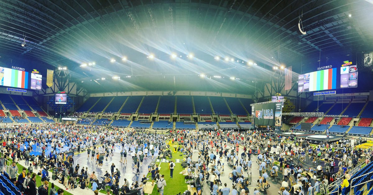 ephmatmen's tweet image. First day of U16 and Junior Boys! Madness and mayhem await!