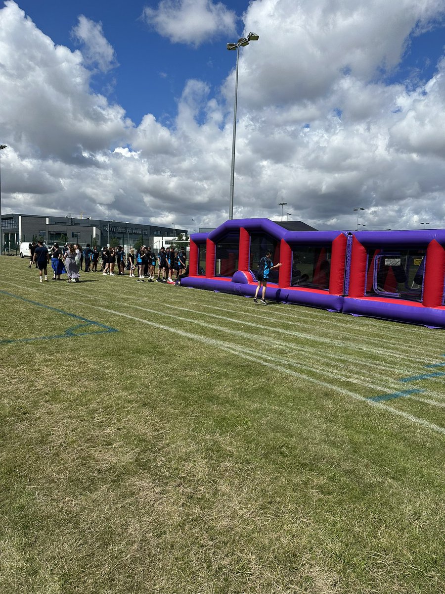 MrStammers_PE's tweet image. Rewards Day done ✅ 

Amazing to see so many of our excellent kids out there today as a reward for their great achievements over this year! 

Plenty of fun had by all (including staff 😅) 

#TheBAWay