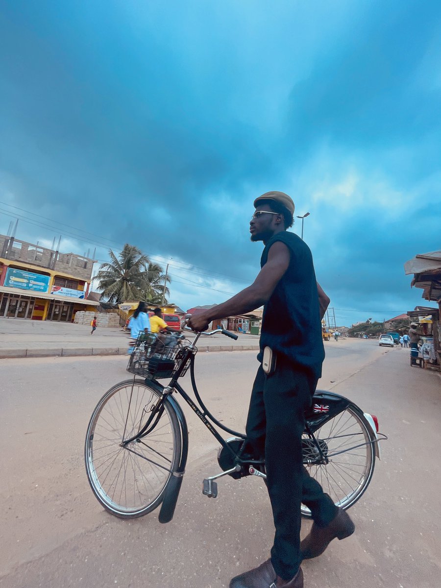 jargo_elem93818's tweet photo. #somethingbigsoon #allforme Please Help retweet 🤲🏼 https://t.co/XIlGDscBuL💽 @PopcaanMusic @DONJAZZY @onua_zionfelix @Poco_lee21 @rahman_jago_ @mreazi @boy_director @officialnairam1 @Blacko_RBA @FlipTheMusic_ @GhanaBlackstars https://t.co/WwzUup54f2