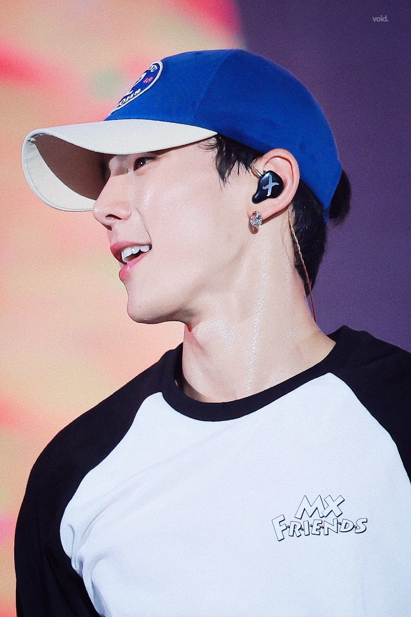 void_0618's tweet photo. 230708 FAN CON HQ

#셔누 #SHOWNU 
#MONSTA_X #몬스타엑스
@OfficialMonstaX https://t.co/bZB1FdnbVx