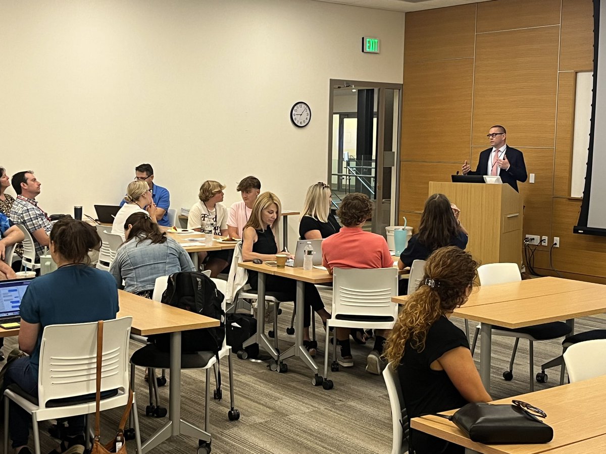 Michael J. Hobin tweet media