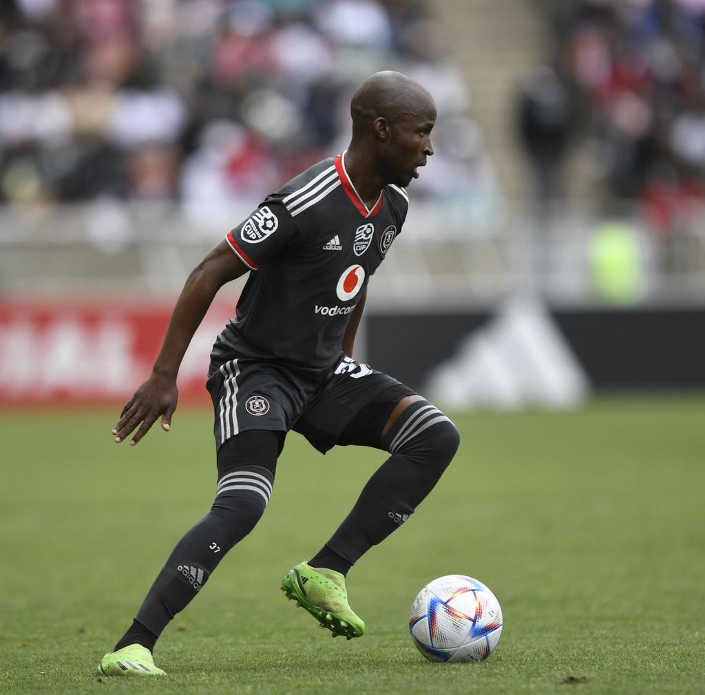 ☠️ 📰 𝗟𝗔𝗧𝗘𝗦𝗧 𝗡𝗘𝗪𝗦 📰

📢 <a href="/orlandopirates/">Orlando Pirates</a> Surprised by @SuperSportFC Approach For Dzvukamanja’s Services

🖥 Read the Latest News 👉🏿 orlandopiratesfc.com/news/orlando-p…

⚫️⚪️🔴⭐️
#OrlandoPirates
#OnceAlways