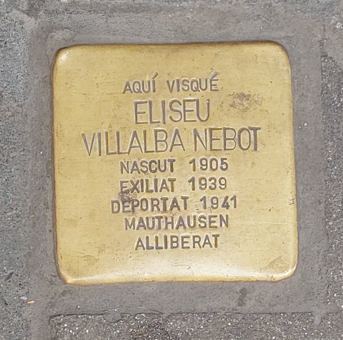 albertsalame's tweet photo. Carrer Ferlandina 65. N'hi ha sempre més aprop del que penses. Nazis mai més. https://t.co/lZ6KTxYF87