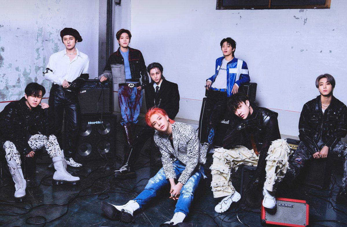 billboardskz's tweet photo. 🇩🇪 Longest-charting albums by Korean acts inside Top 6 of Germany Albums Chart (GfK)

6 weeks, @Stray_Kids #5_STAR* 👑
4, MOTS: 7
3, MOTS: Persona
2, Proof
1, MOTS: 7 ~ The Journey ~
1, MANIFESTO : DAY 1
1, BE
1, BORN PINK
1, BTS, the Best
1, D-DAY

*Still charting
No other albums by Korean acts entered Top 6. 
#StrayKids #스트레이키즈 #S_Class