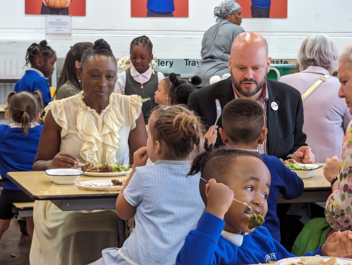 Hackney Council tweet media