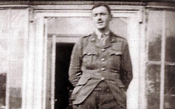 irelandbattles's tweet photo. #OnThisDay 1920 Lt. Col Gerald B Smyth was shot dead by the IRA in Cork. Smyth gave a speech in Listowel RIC advocating the shooting of IRA suspects.  His assassin said, 
"Colonel, were not your orders to shoot on sight? Well you are in sight now, so prepare."

#Ireland #History https://t.co/1mUo6MIOMr