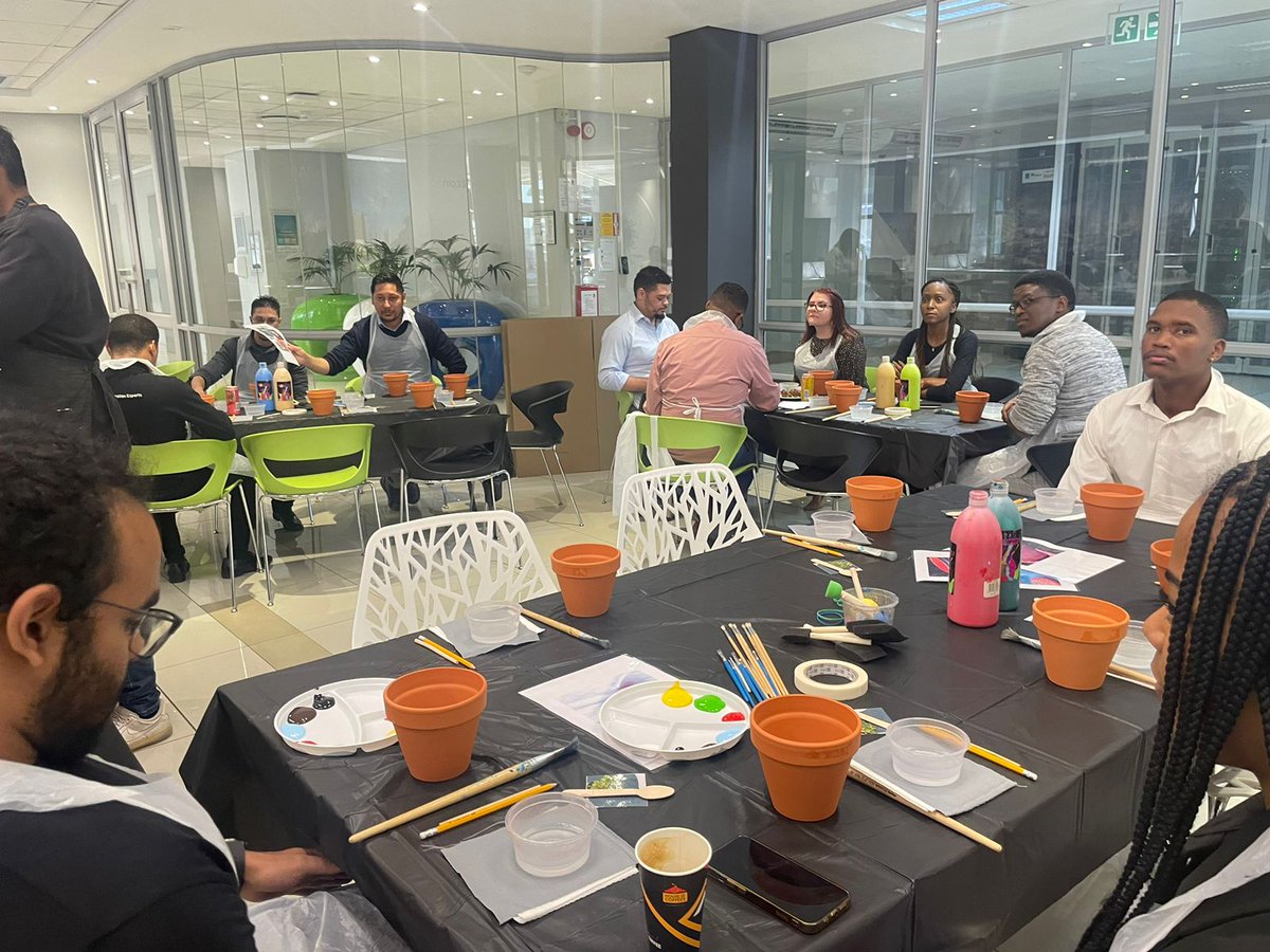 WestconSSA's tweet image. The team had a successful event yesterday!

Attendees discovered the benefits, products and capabilities of Webex Cloud Calling, which is redefining the way we communicate and collaborate - sprinkled with a little fun too!🔥🌐 

#Cisco #CiscoWebex #WebexCalling