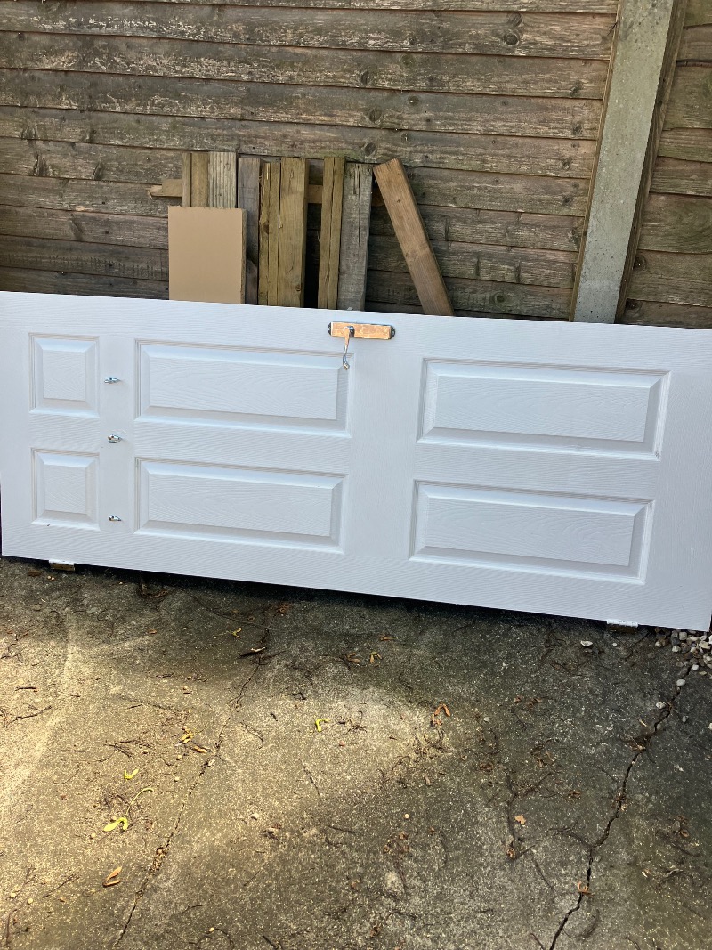 LMFreegle's tweet photo. OFFER: Six Panel Internal door.  (Marsh LA1) https://t.co/QU3d0MymeG https://t.co/FsEGr0sXnF