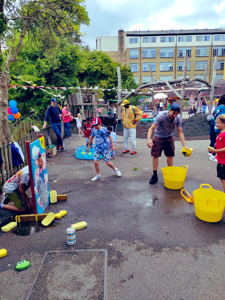 ShacklewellFams's tweet photo. We raised £7,500 at the summer fair!!! What a tremendous amount which will go directly to supporting children @ShacklewellE8 Thank you to everybody! A truly fantastic event.💥💥💥 https://t.co/UC4T2rr792