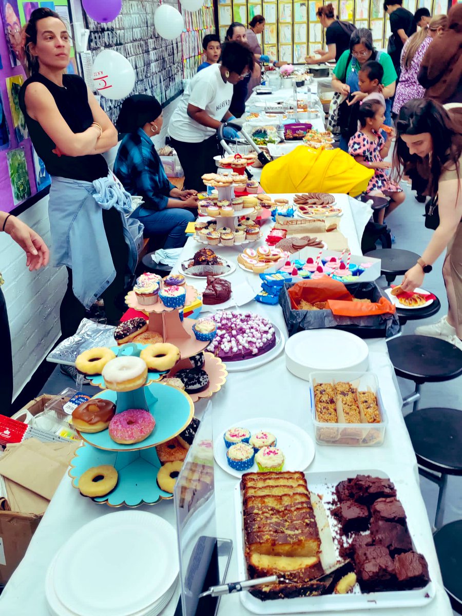 ShacklewellFams's tweet photo. We raised £7,500 at the summer fair!!! What a tremendous amount which will go directly to supporting children @ShacklewellE8 Thank you to everybody! A truly fantastic event.💥💥💥 https://t.co/UC4T2rr792