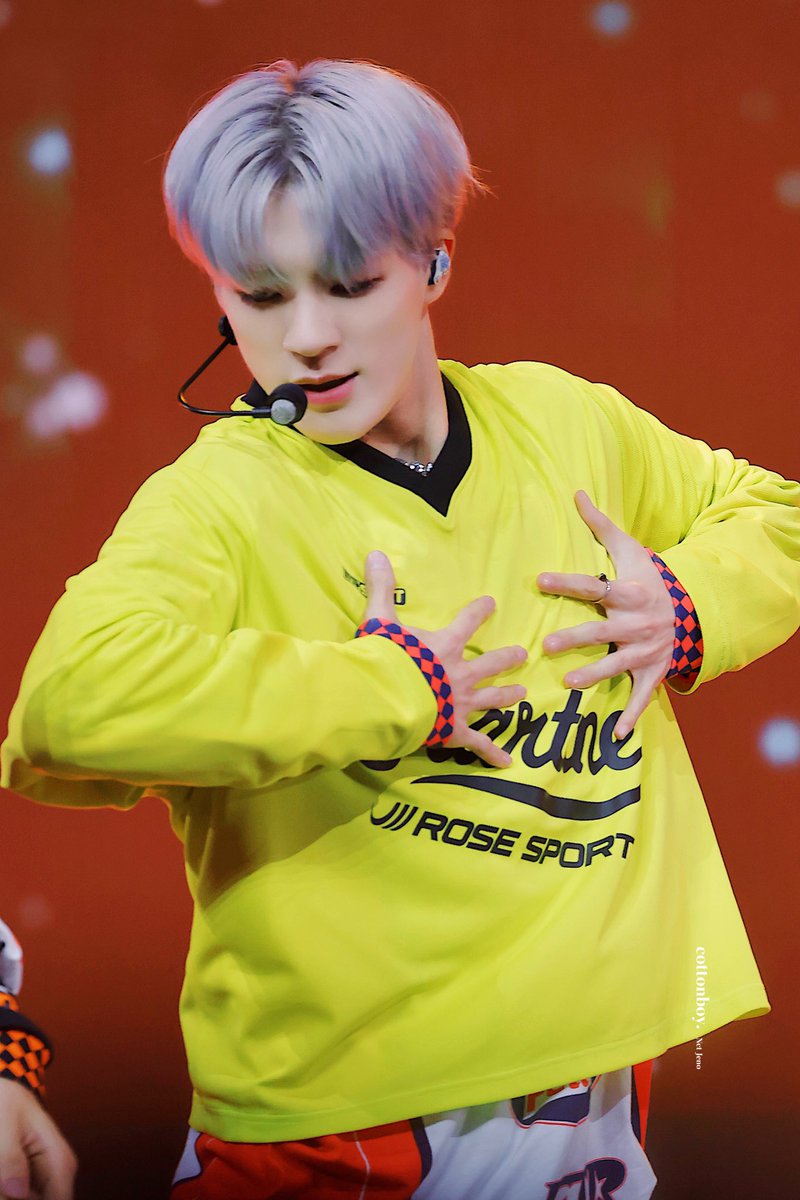 cottonboy0423's tweet photo. 🍬230717 ISTJ 쇼케이스
#제노  #JENO  #NCT #NCTDREAM #엔시티드림 https://t.co/EZFpr04oVQ