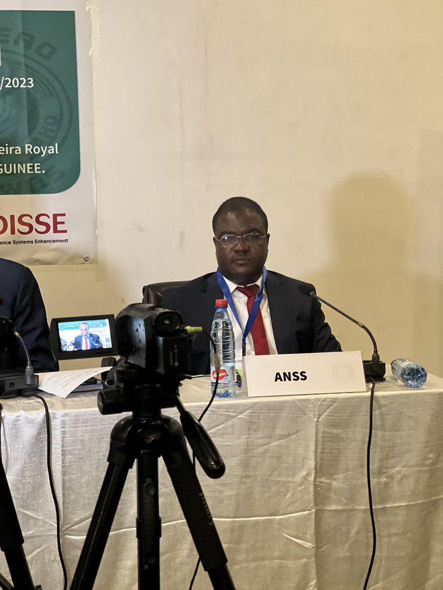 AgenceSecurite's tweet image. Lancement ce matin par @KantBachir1  conseiller du #MHSP de l’atelier régional pour le renforcement des capacités de préparation aux fièvres hémorragiques virales (FHV) des 15 États membres de la #CEDEAO @OoasWaho @guinee_oms