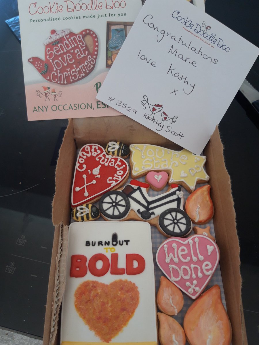 Thanks @LisaBAuthor1973 take a look at these incred cookies designed in my book cover : BurnouttoBold by #cookiedoodledoo